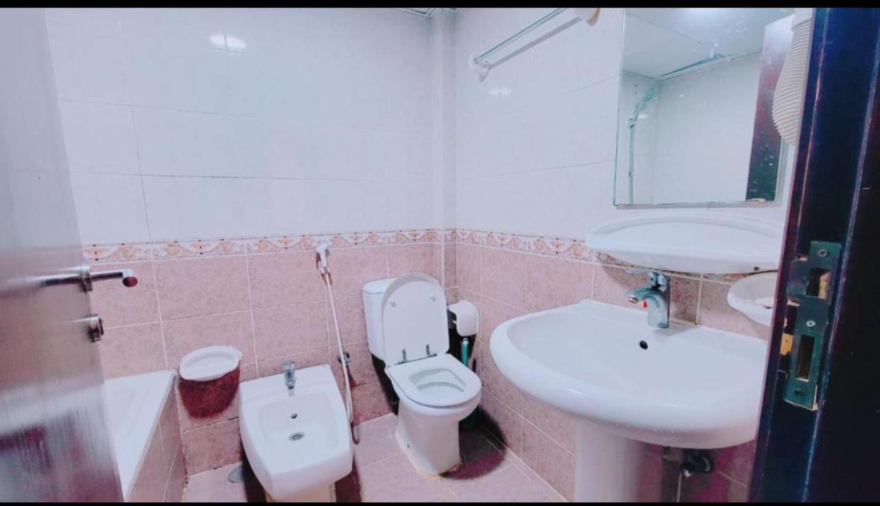 Dxb Hostel Near Adcb Metro Station Ντουμπάι Εξωτερικό φωτογραφία